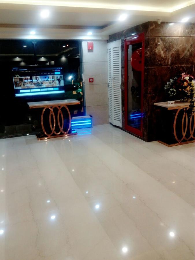 Hotel The Grand Parisian Delhi Zewnętrze zdjęcie