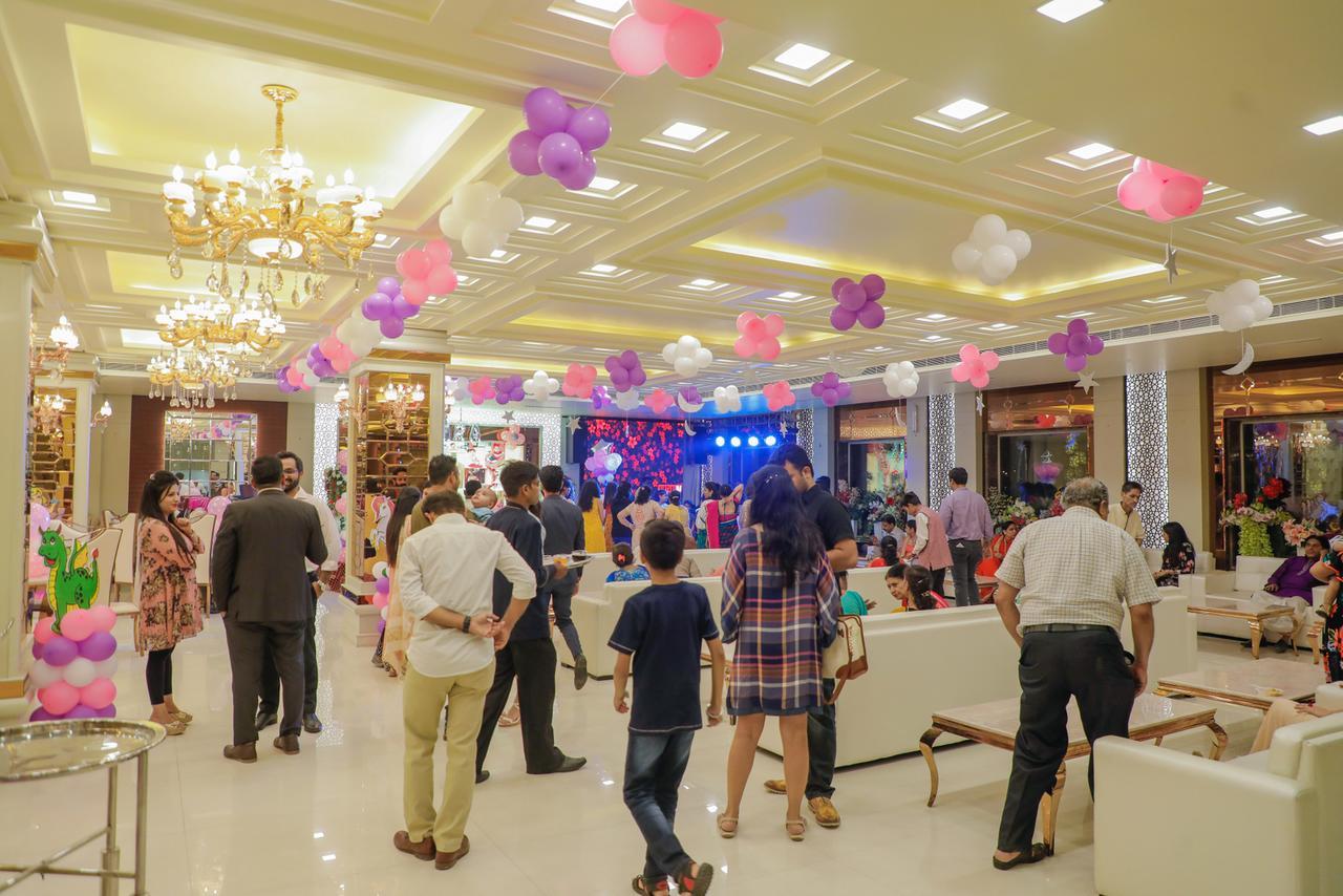 Hotel The Grand Parisian Delhi Zewnętrze zdjęcie