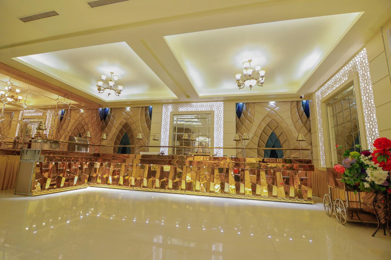 Hotel The Grand Parisian Delhi Zewnętrze zdjęcie