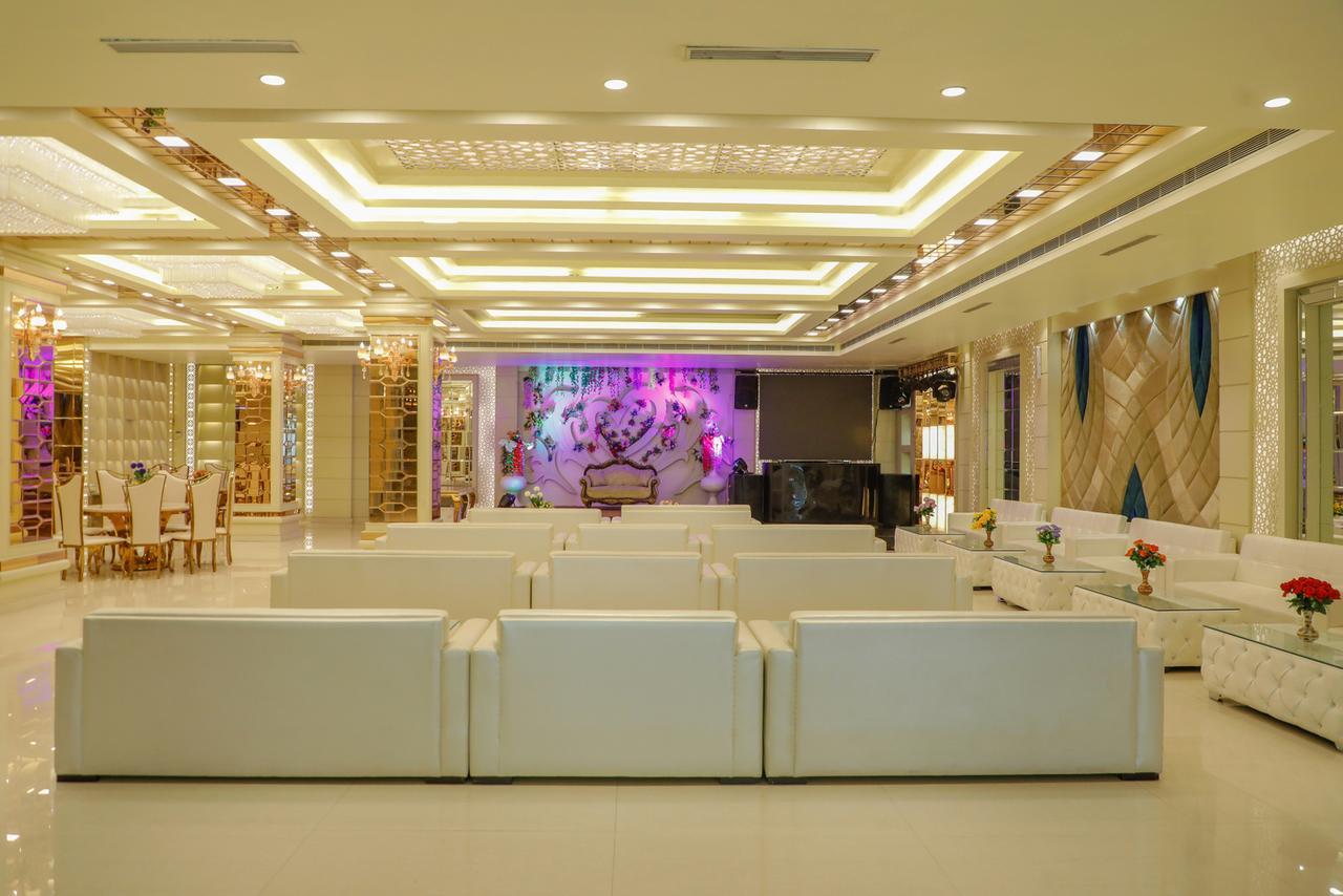 Hotel The Grand Parisian Delhi Zewnętrze zdjęcie