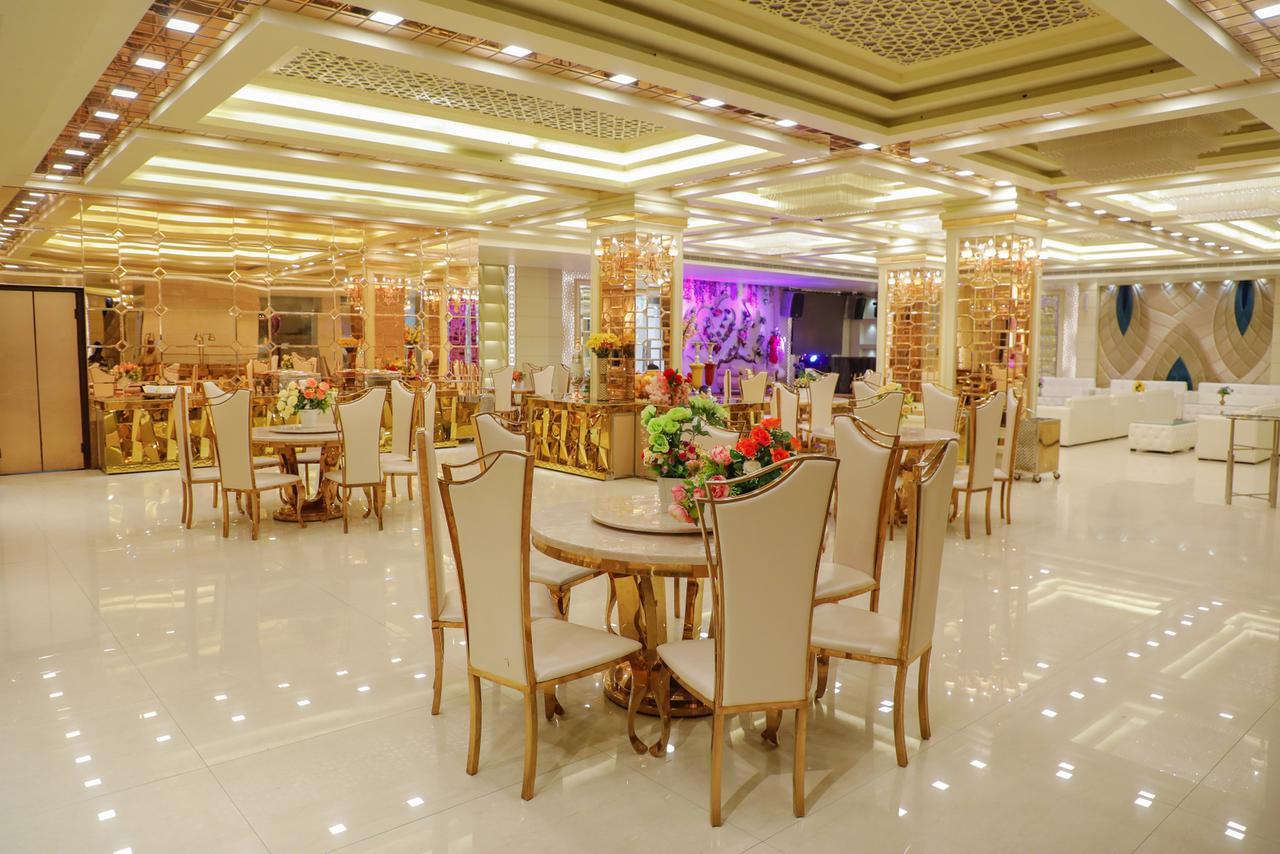 Hotel The Grand Parisian Delhi Zewnętrze zdjęcie