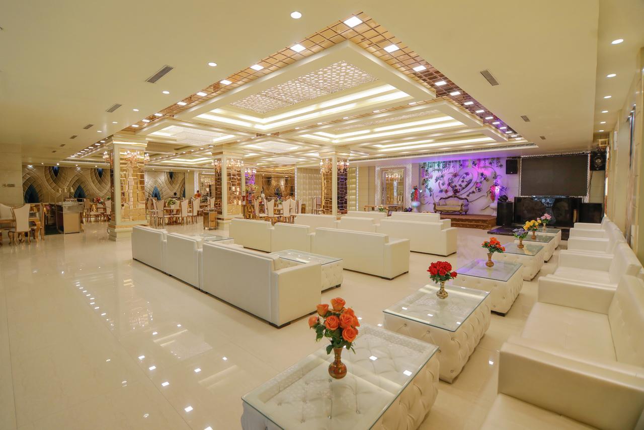 Hotel The Grand Parisian Delhi Zewnętrze zdjęcie
