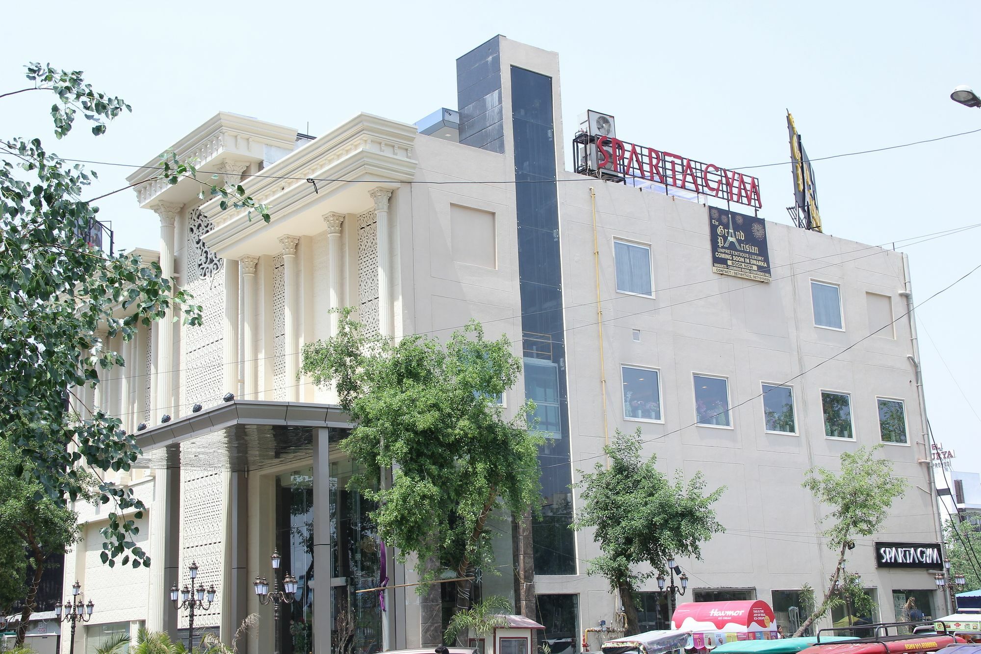 Hotel The Grand Parisian Delhi Zewnętrze zdjęcie